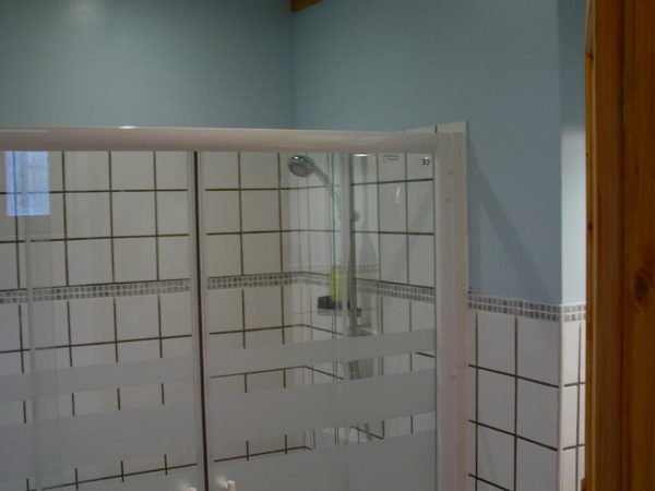 Douche chambre Montcineyre Salle de Bain
